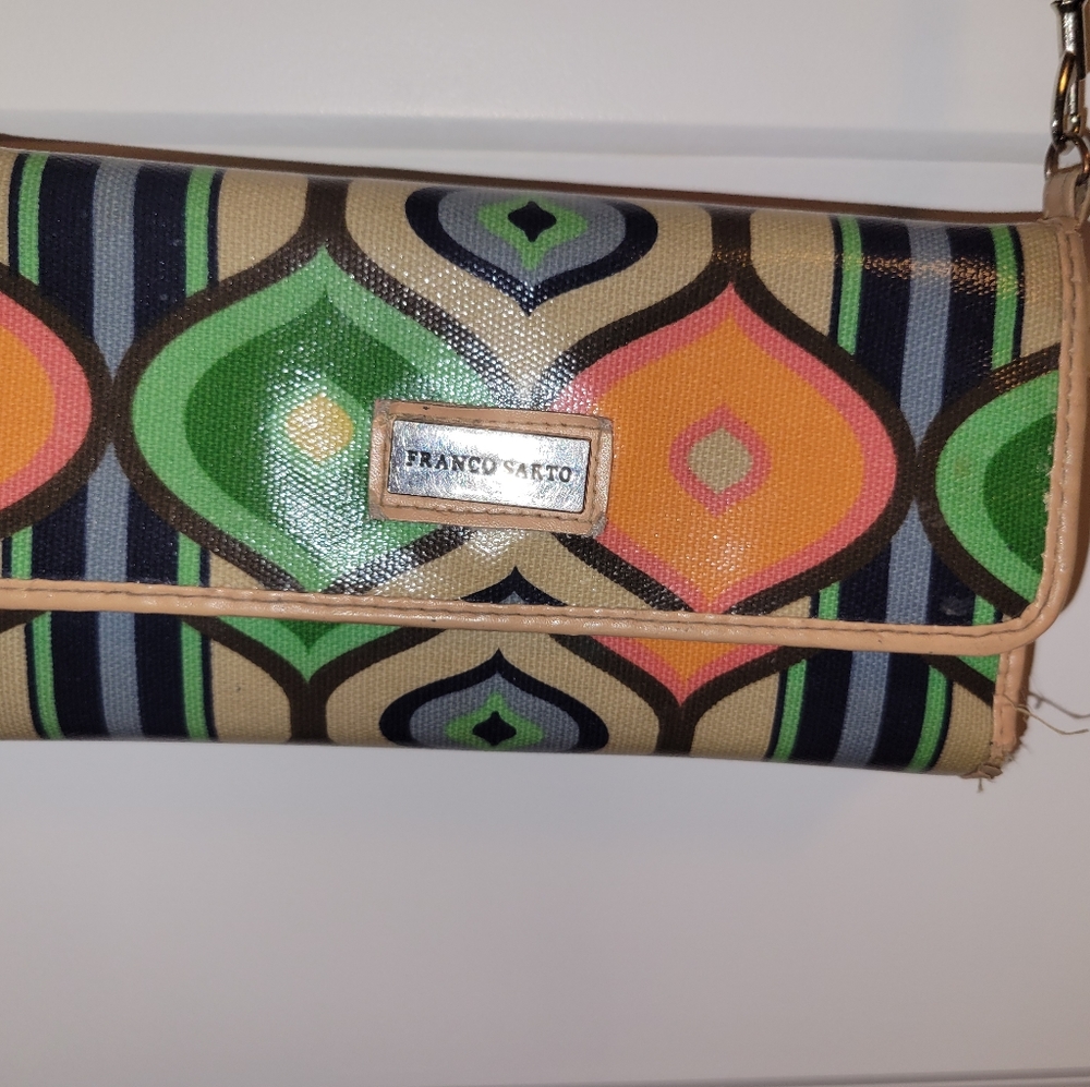 Franco Sarto crossbody wallet